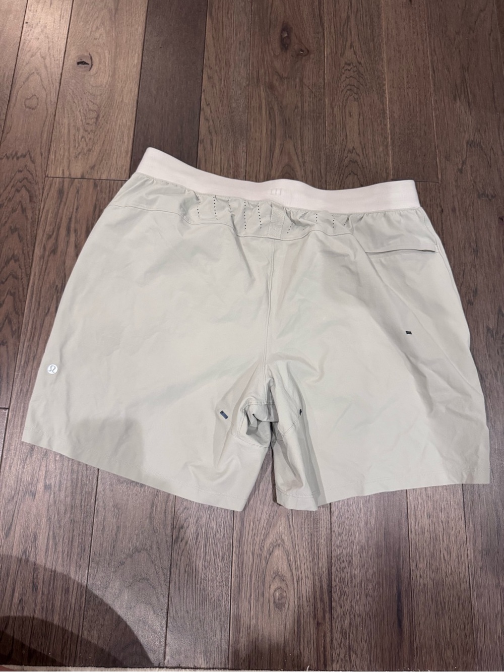 lululemon athletica Men's Light Khaki Shorts
